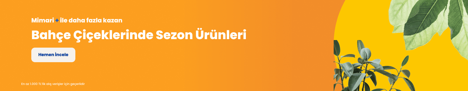 Dolapların yanında mutfak aletleri hediye