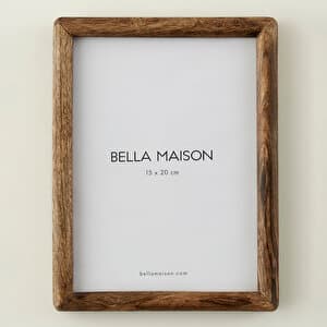 Bambu Sepet Doğal dokusuyla sıcak bir hava yaratır.